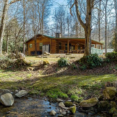 Sugar Cove By Avantstay Cabin By The River W Hot Tub Pool Table Guest House Gatlinburg Exterior photo