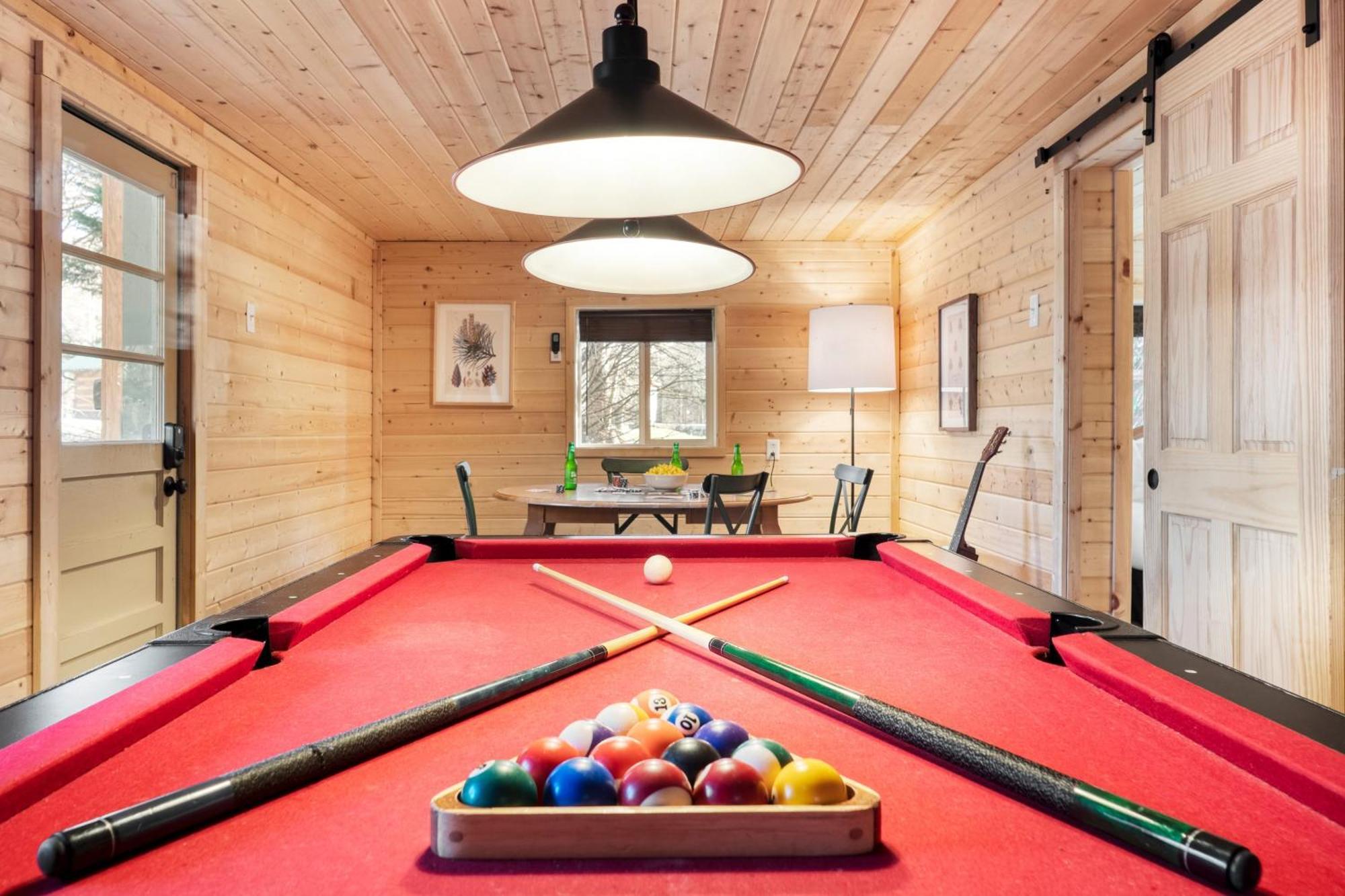 Sugar Cove By Avantstay Cabin By The River W Hot Tub Pool Table Guest House Gatlinburg Exterior photo